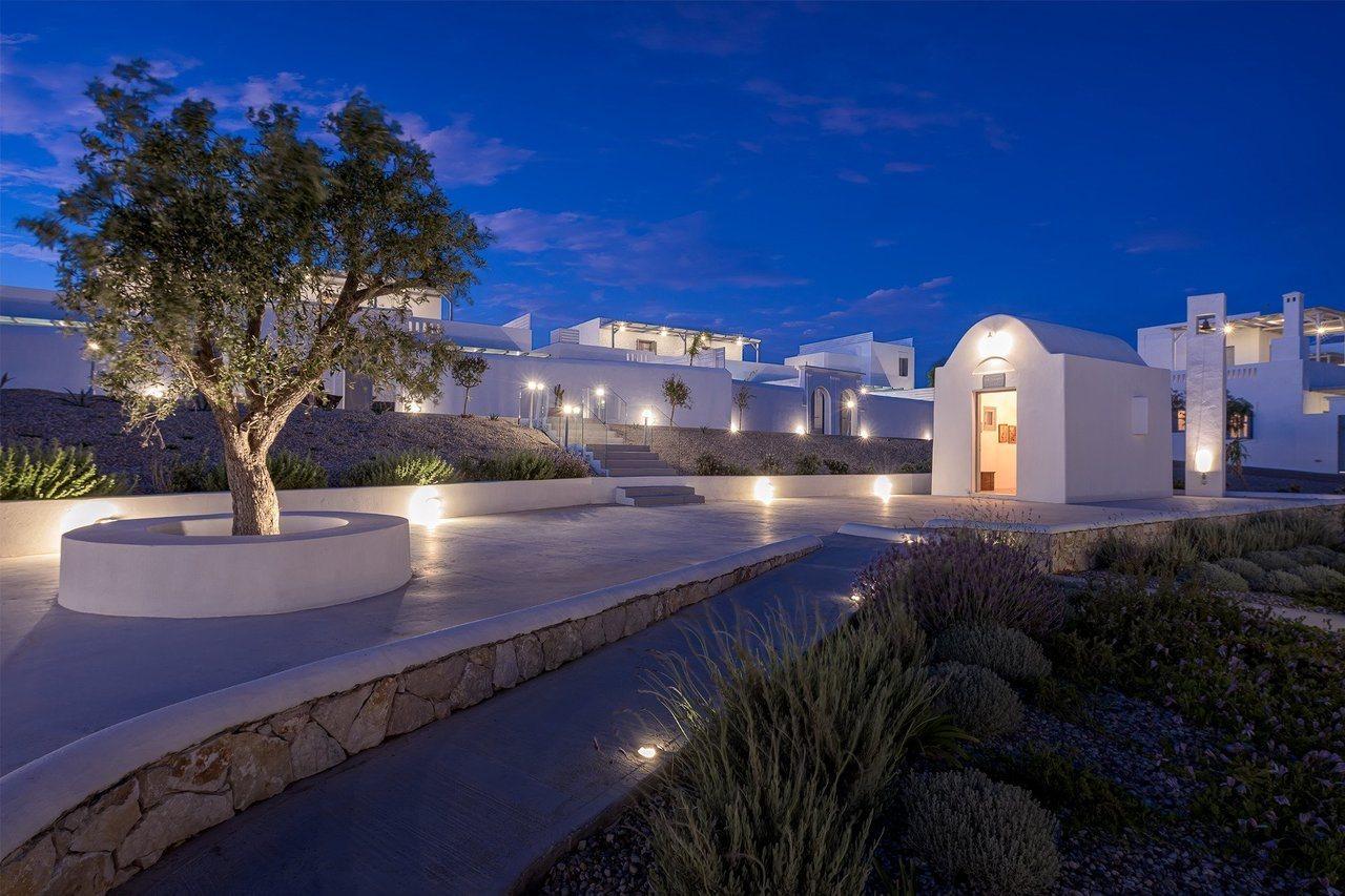 White Village Vila Lakhania