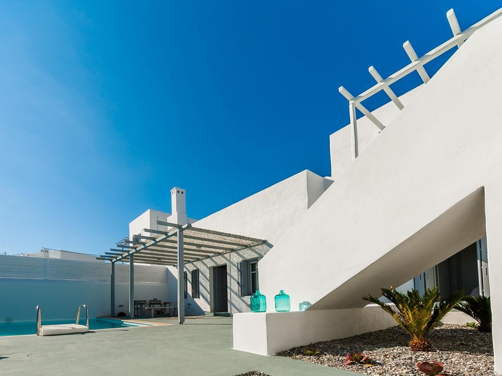 Vila White Village