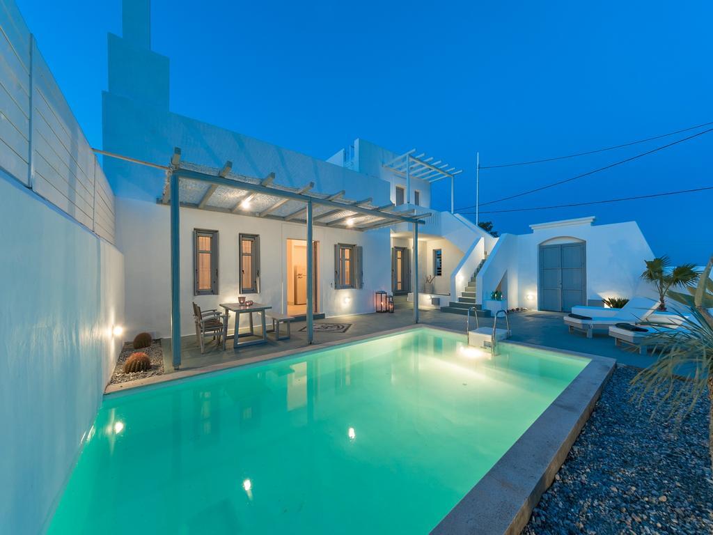 Vila White Village *