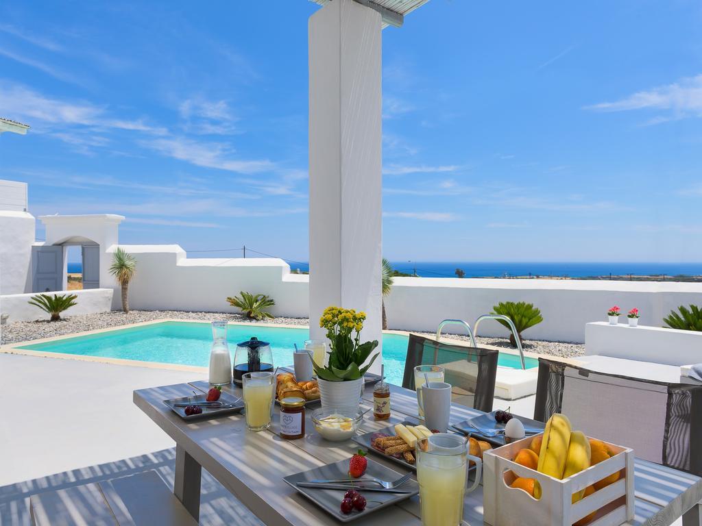 Vila White Village *